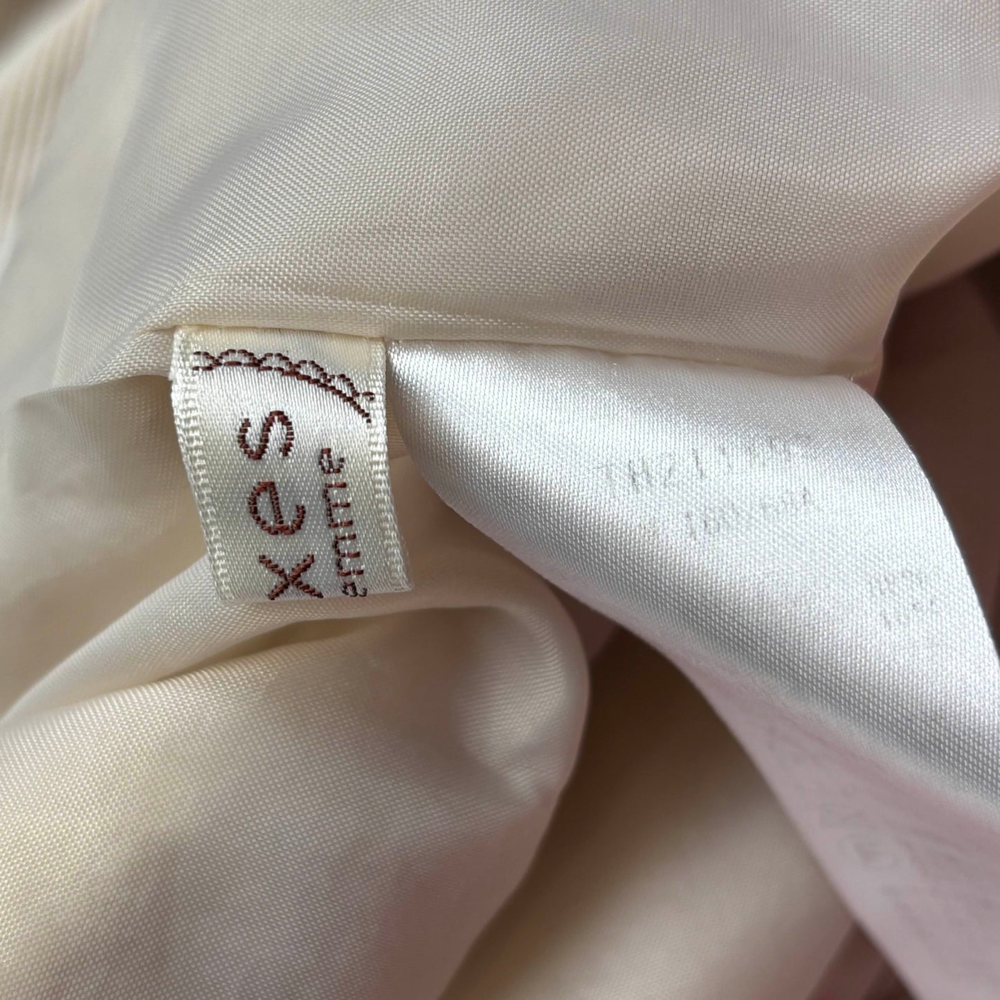 Japanese Brand Axes Femme Cream Pleated Culottes/Shorts [Secondhand]